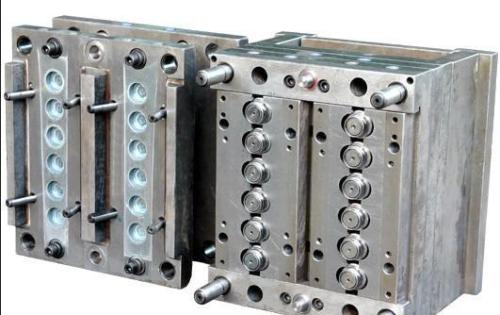 科翔模具為您分析，國內塑料模具行業存在的問題